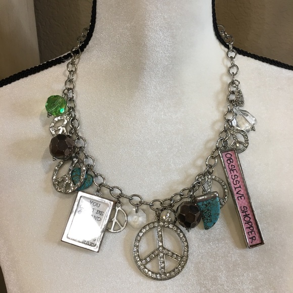 FASHION NECKLACE - Picture 4 of 9